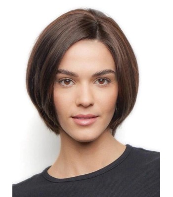 Eine Kurze Echthaarperücke, Inspiriert Von Einem Choppy Bob Im Salonschnitt Eine Kurze Echthaarperücke, Inspiriert Von Einem Choppy Bob Im Salonschnitt