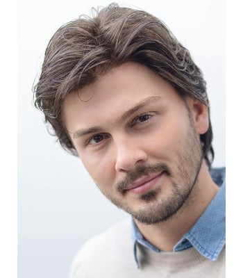 Zeitloser Stil Mit Geschichteten Vollspitzeperücken Aus Echthaar